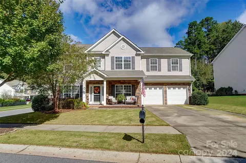1039 Mclaren Dr, Belmont, NC 28012