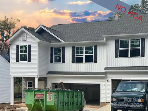 4909 Lebanon Dr, Charlotte, NC 28273