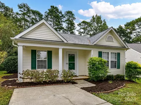 1004 Washburn Ct, Monroe, NC 28110