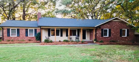 811 Belmorrow Dr, Charlotte, NC 28214