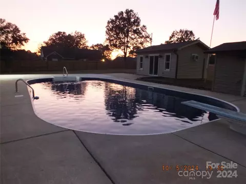 1126 Suttle Rd, Lancaster, SC 29720 photo 42
