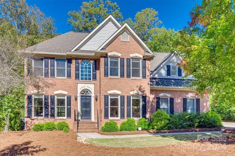 1532 Summit View Dr, Rock Hill, SC 29732