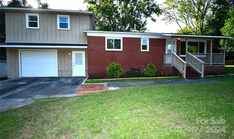 104 S Rollins Dr, Kershaw, SC 29067