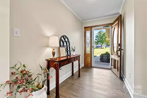 Entry Way - 5089 Windward Point Ln, Denver, NC 28037 photo 2 of 2