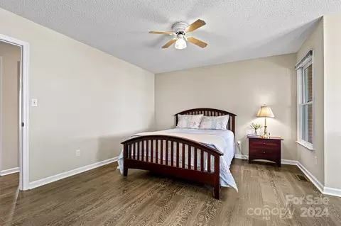 Bedroom - 5089 Windward Point Ln, Denver, NC 28037 photo 1 of 6