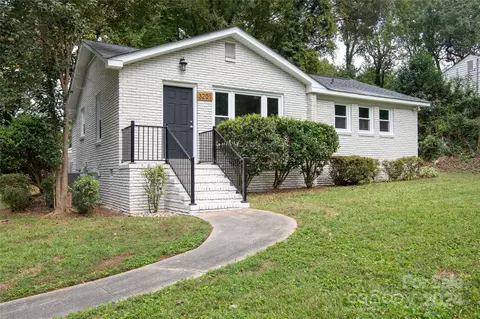 3201 June Dr, Charlotte, NC 28205