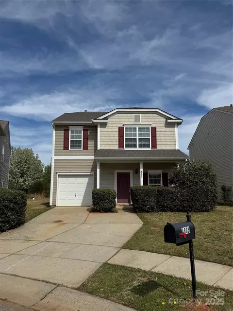 4803 Roxfield Ln, Charlotte, NC 28215
