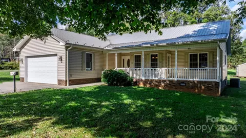 70 Moose Dr, Stony Point, NC 28678