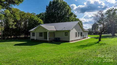 70 Moose Dr, Stony Point, NC 28678 photo 5