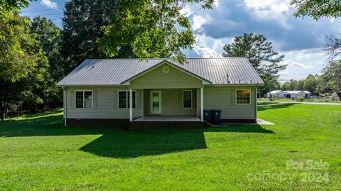 70 Moose Dr, Stony Point, NC 28678 photo 8