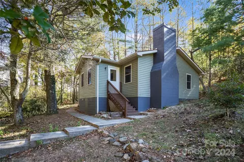 2815 Fork Creek Rd, Saluda, NC 28773 photo 2