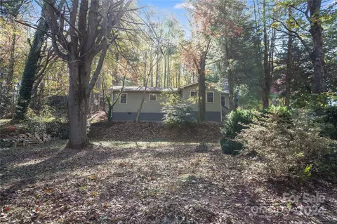 2815 Fork Creek Rd, Saluda, NC 28773 photo 3