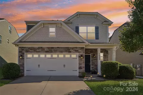 1056 Baldwin Dr, Lancaster, SC 29720