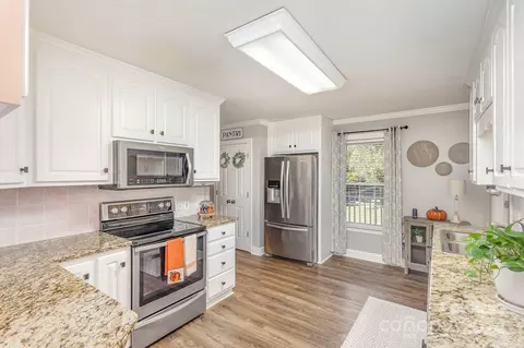 Kitchen - 13512 Five Point Rd, Locust, NC 28097 photo 1 of 2