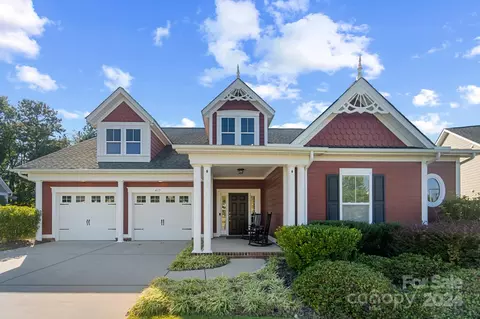 417 Harrier Crossing Cir, Fort Mill, SC 29708