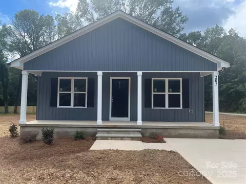 202 Andrews St, East Spencer, NC 28039