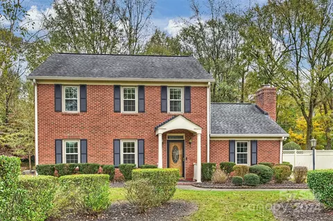 9917 Elm Creek Ln, Charlotte, NC 28277