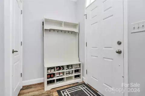 21327 Pine St, Cornelius, NC 28031 photo 6