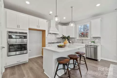115 Goorawing Ln, Mooresville, NC 28115