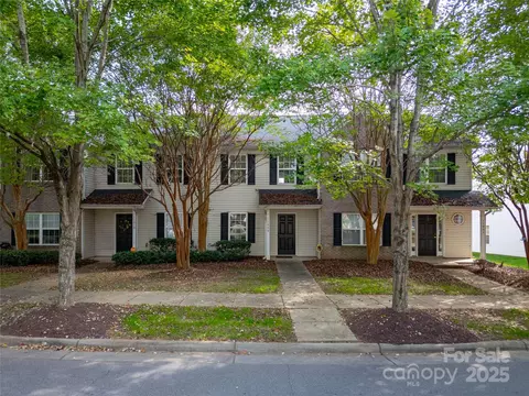 11006 Will Knox Rd, Cornelius, NC 28031 photo 3