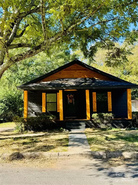 113 Palmer St, Shelby, NC 28150