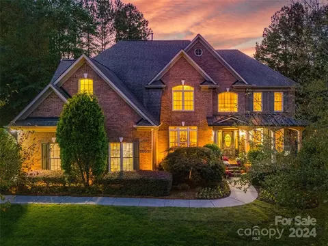 28015 Villa Walk Ln, Indian Land, SC 29707