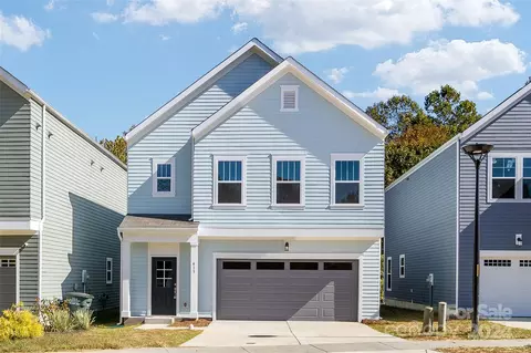 413 Kingsway Cir, Charlotte, NC 28214