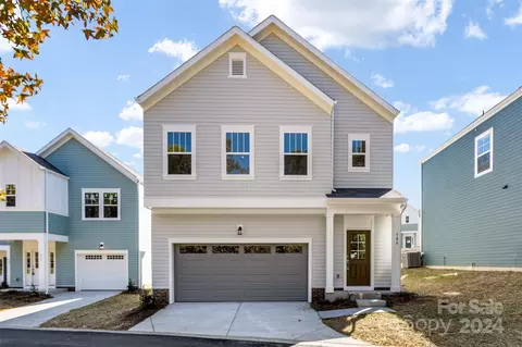 504 Kingsway Cir, Charlotte, NC 28214