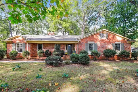 4235 Kingswood Rd, Charlotte, NC 28226