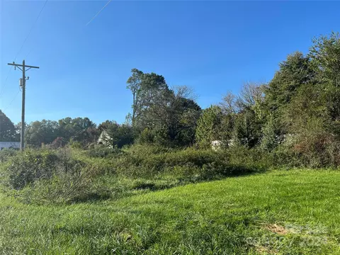662 Olin Loop, Olin, NC 28660 photo 4