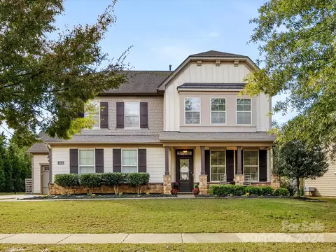7404 Quilbray Dr, Huntersville, NC 28078