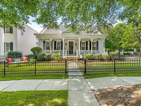 17402 Meadow Bottom Rd, Charlotte, NC 28277