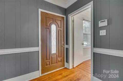 Entry Way - 749 W Brooklyn Ave, Lancaster, SC 29720 photo 1 of 1