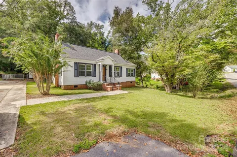 Exterior - 749 W Brooklyn Ave, Lancaster, SC 29720 photo 7 of 7