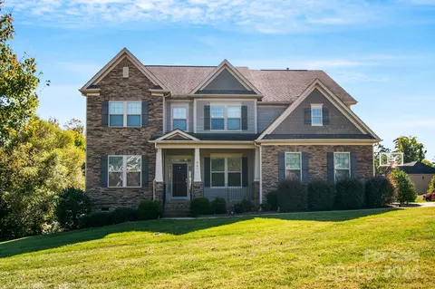9811 Tufts Dr, Mint Hill, NC 28227