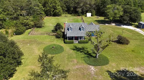 275 Scout Cabin Rd, Kershaw, SC 29067