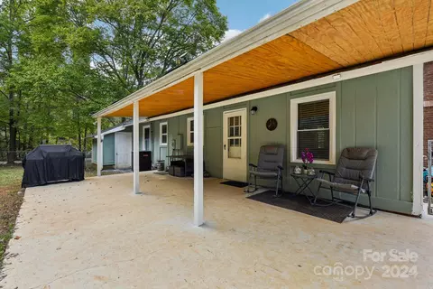 Exterior - 7700 Davis Rd, Mint Hill, NC 28227 photo 3 of 4