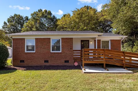 4017 Hillwood Ct, Matthews, NC 28104