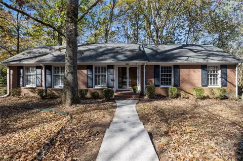 4601 Easthaven Dr, Charlotte, NC 28212
