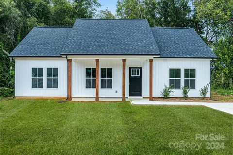 716 Green St, Salisbury, NC 28144
