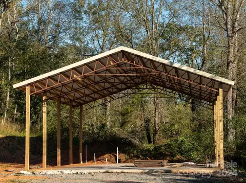 614 Moriah Church Rd, Casar, NC 28020