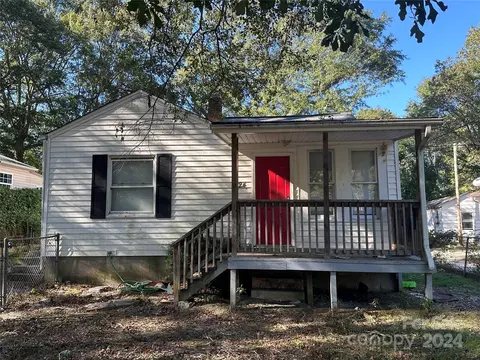 1124 W Mauney Ave, Gastonia, NC 28052