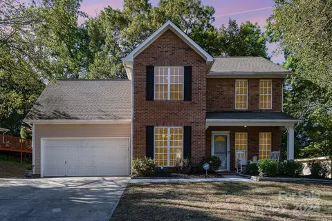 11333 Astoria Dr, Charlotte, NC 28262