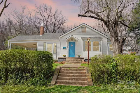 106 S Inman Ave, Bessemer City, NC 28016