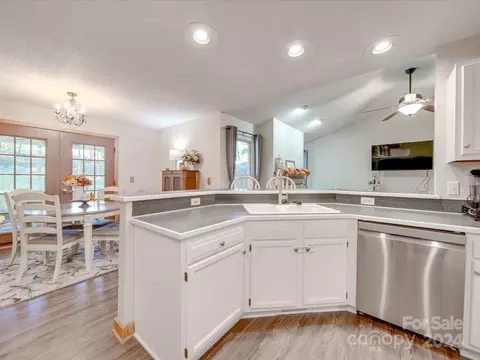 Kitchen - 1874 Waldeck Ct, Mount Pleasant, NC 28124 photo 1 of 4
