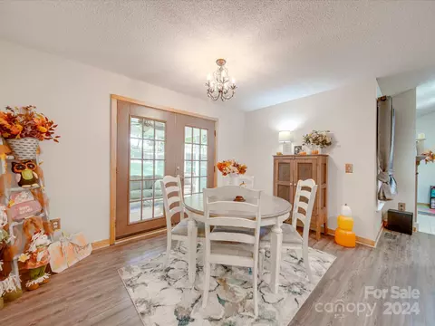 Dining - 1874 Waldeck Ct, Mount Pleasant, NC 28124 photo 3 of 4