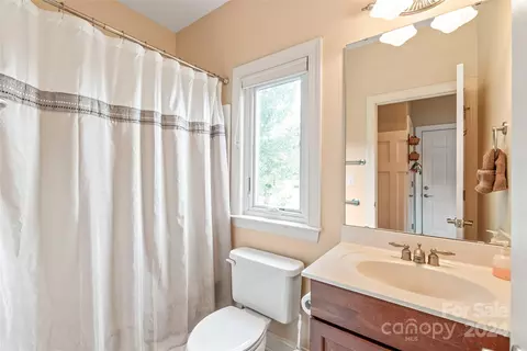 Bath - 4645 Timnah Ln, Monroe, NC 28112 photo 1 of 4