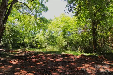 Hosea Strong Road, Chester, SC 29706