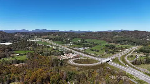 Valley Moretz Road, Deep Gap, NC 28618 photo 5