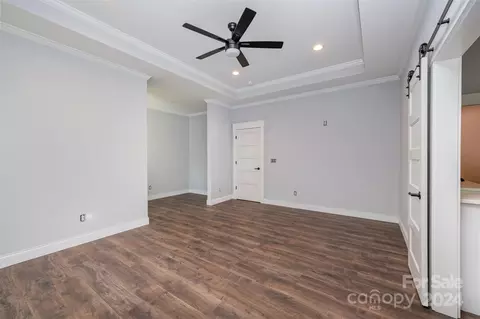 1043 Lester Rd, Clover, SC 29710 photo 17
